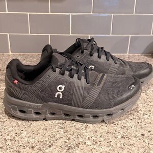On Cloudgo Running Shoes Black Men’s Size 11 wide